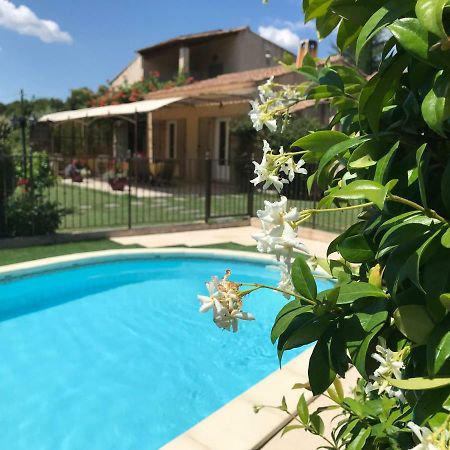 Gite L'Annexe Villelaure Екстериор снимка