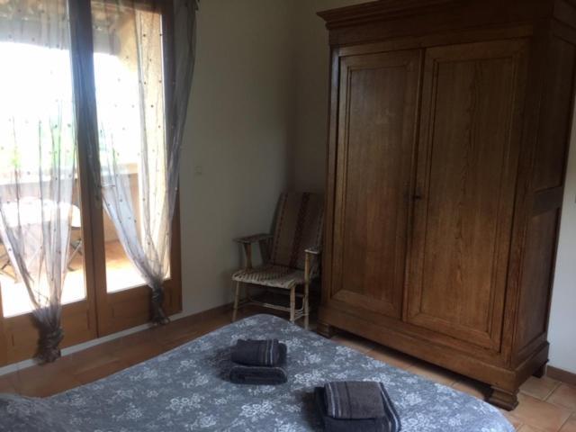 Gite L'Annexe Villelaure Екстериор снимка