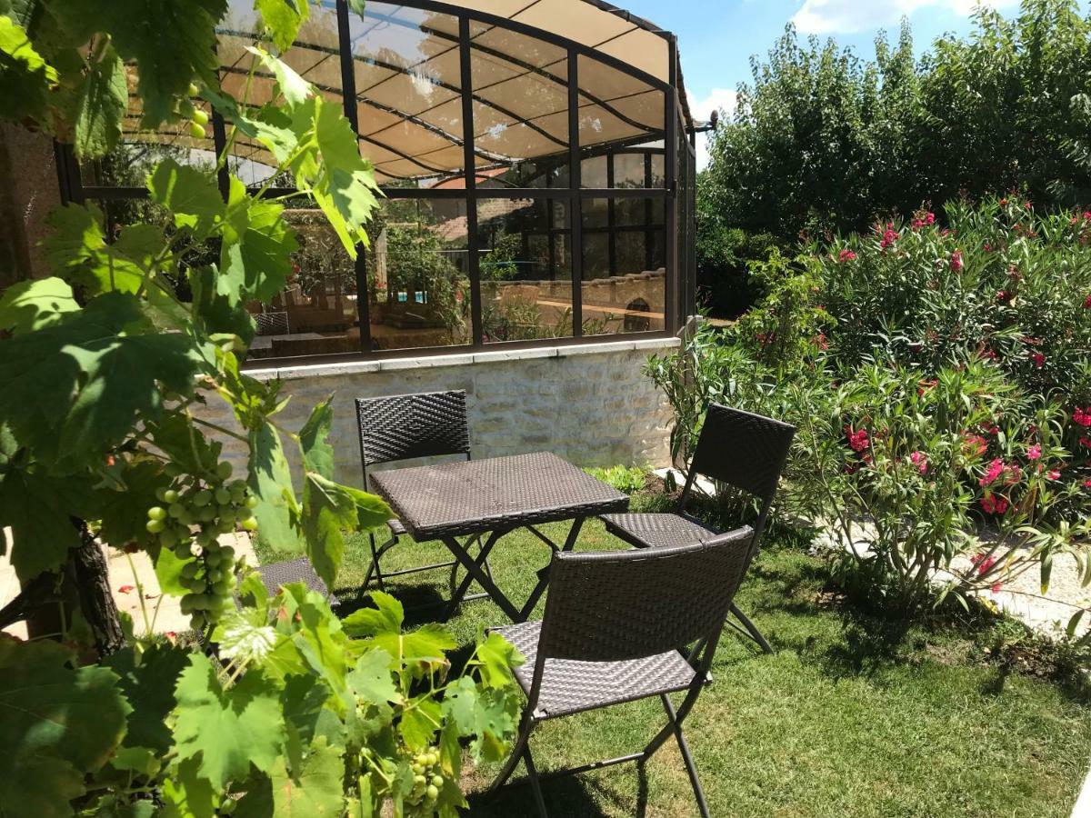 Gite L'Annexe Villelaure Екстериор снимка