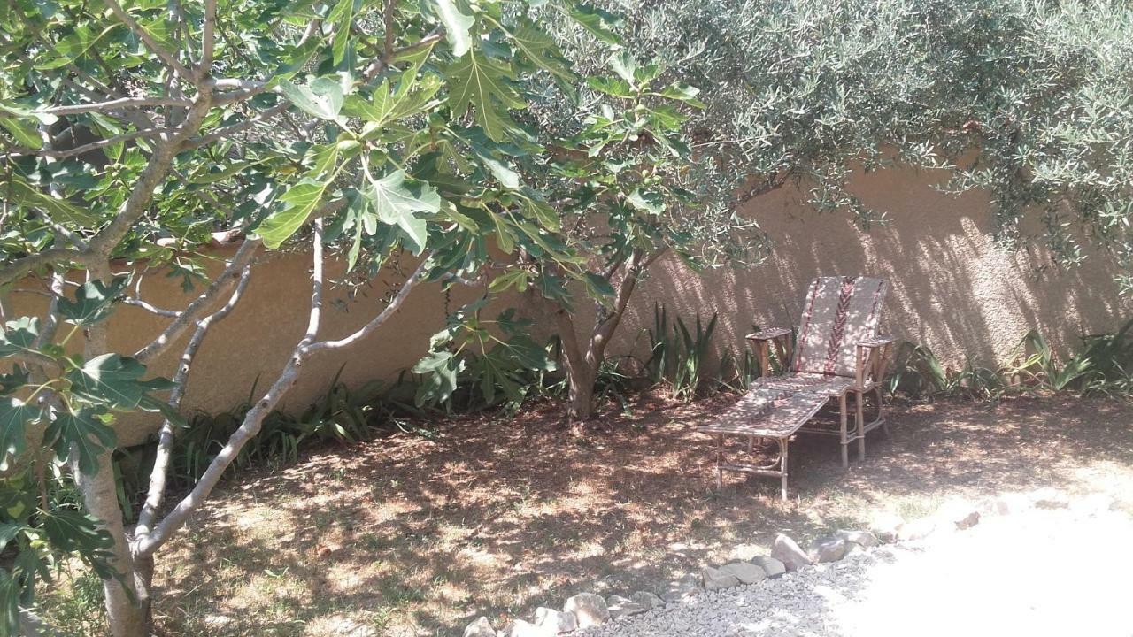 Gite L'Annexe Villelaure Екстериор снимка